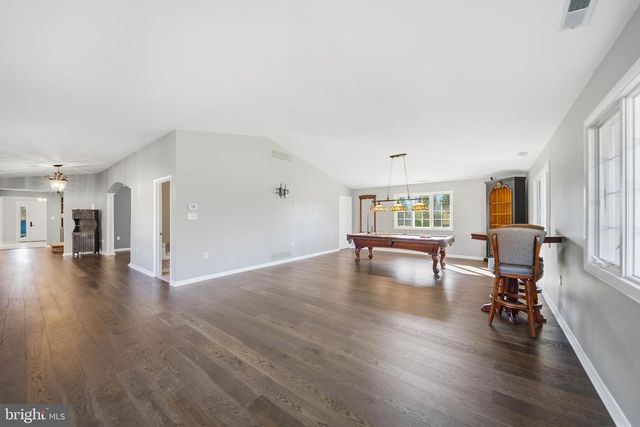 4037 HOLLY KNOLL DR, Glen Arm, MD 21057