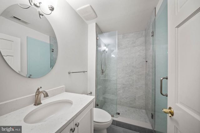 4037 HOLLY KNOLL DR, Glen Arm, MD 21057