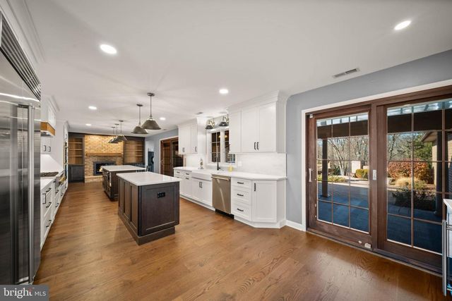 4037 HOLLY KNOLL DR, Glen Arm, MD 21057