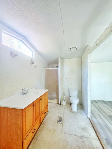 1405 May Drive, Onalaska, TX 77360