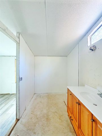 1405 May Drive, Onalaska, TX 77360