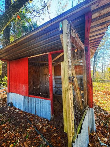 1405 May Drive, Onalaska, TX 77360