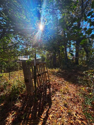 1405 May Drive, Onalaska, TX 77360