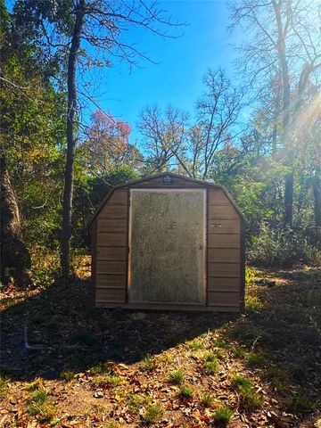 1405 May Drive, Onalaska, TX 77360