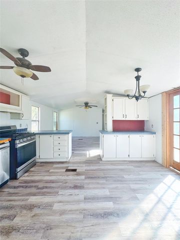 1405 May Drive, Onalaska, TX 77360