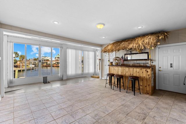 900 Southwind, Port Arthur, TX 77640