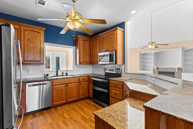 900 Southwind, Port Arthur, TX 77640