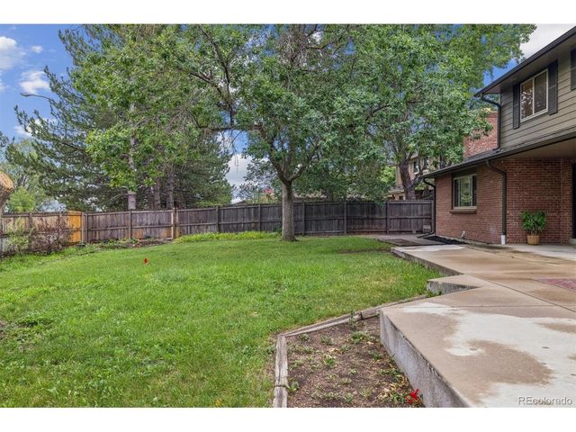 9329 W Baltic Dr, Lakewood, CO 80227