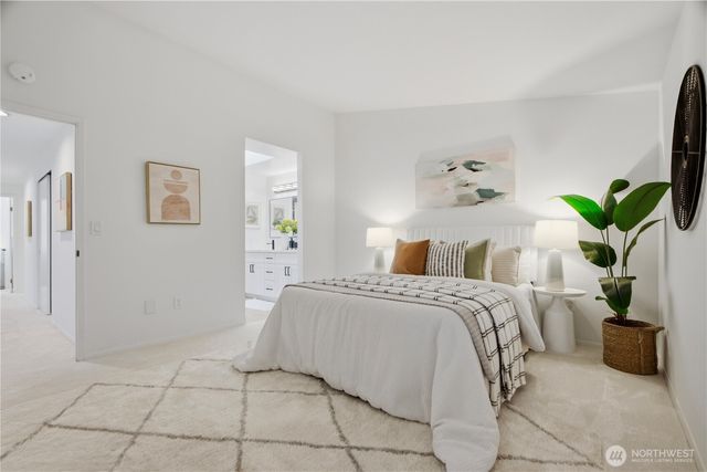 16177 SE 33rd Circle, Bellevue, WA 98008