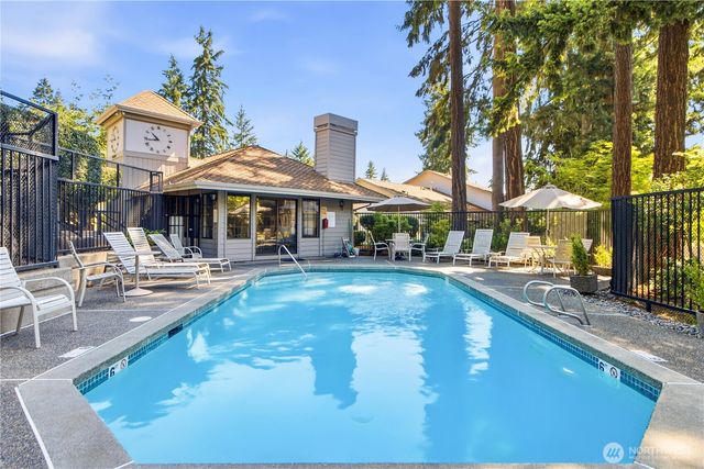 16177 SE 33rd Circle, Bellevue, WA 98008