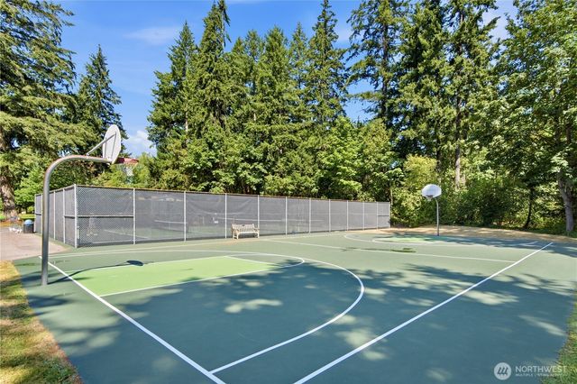 16177 SE 33rd Circle, Bellevue, WA 98008