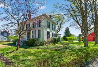 403 Lake Street, Howell, MI 48843