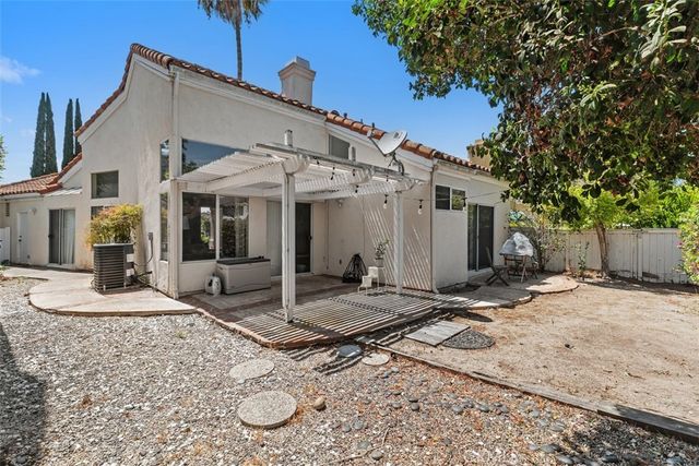 7 Del Perlatto, Irvine, CA 92614