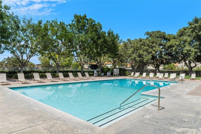 7 Del Perlatto, Irvine, CA 92614