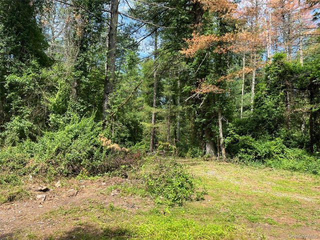 1145 Glasco Turnpike, Saugerties, NY 12477