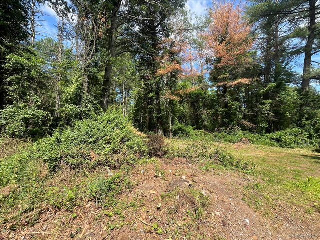 1145 Glasco Turnpike, Saugerties, NY 12477