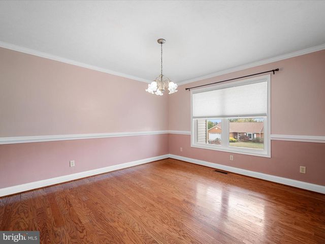 1840 RHIANON LN, Harrisonburg, VA 22801