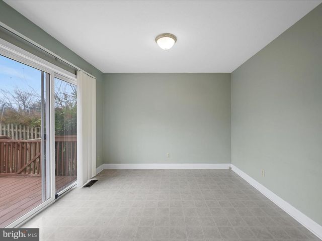 1840 RHIANON LN, Harrisonburg, VA 22801