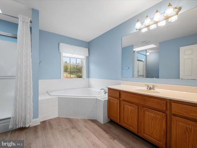 1840 RHIANON LN, Harrisonburg, VA 22801