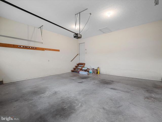 1840 RHIANON LN, Harrisonburg, VA 22801