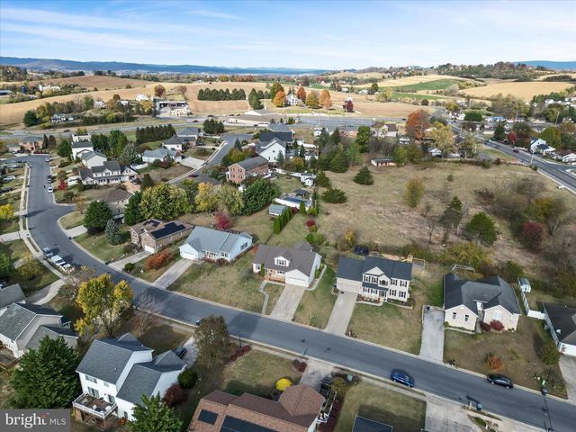 1840 RHIANON LN, Harrisonburg, VA 22801