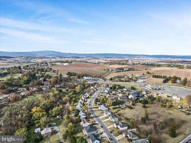 1840 RHIANON LN, Harrisonburg, VA 22801