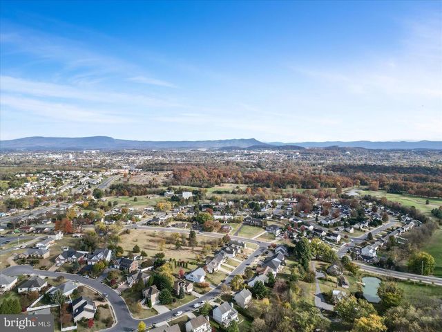 1840 RHIANON LN, Harrisonburg, VA 22801