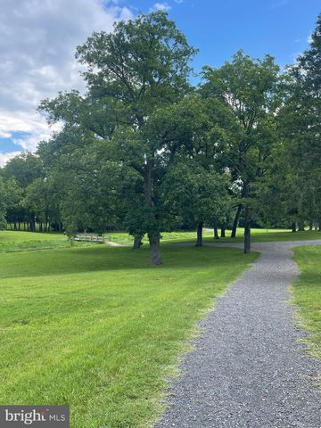 1840 RHIANON LN, Harrisonburg, VA 22801