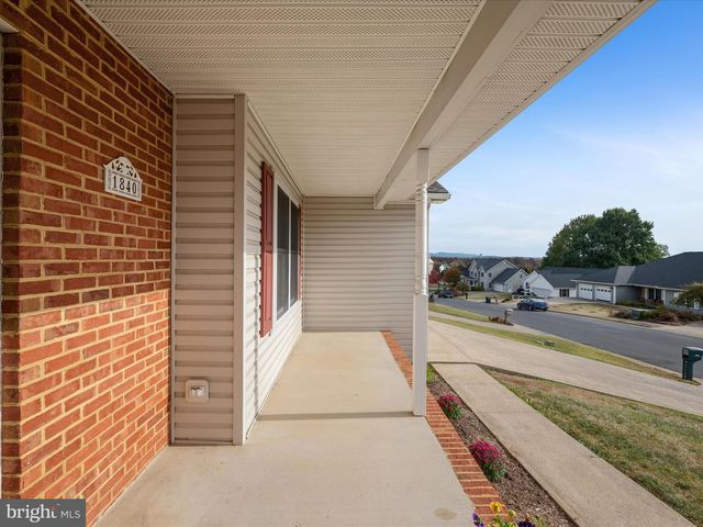 1840 RHIANON LN, Harrisonburg, VA 22801