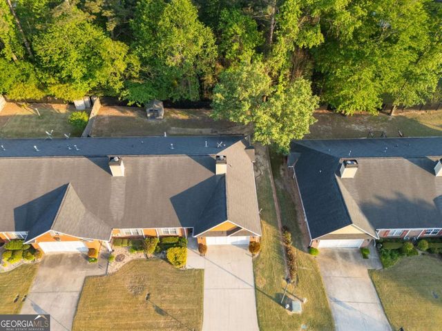 2525 Rosehill Circle, Lithia Springs, GA 30122