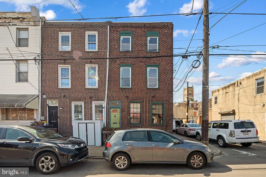 1312 S 3RD ST, Philadelphia, PA 19147