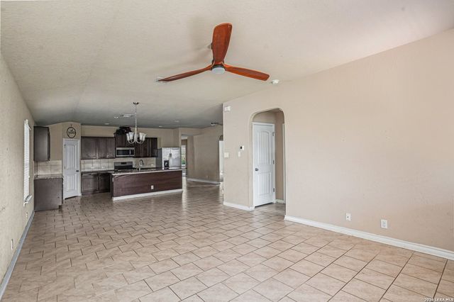9303 Moon Shine, San Antonio, TX 78254