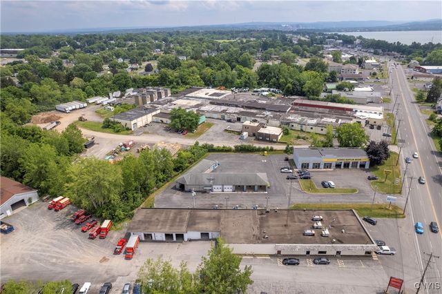 900 Old Liverpool Road, Salina, NY 13088