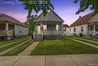 437 Poplar Street, Wyandotte, MI 48192