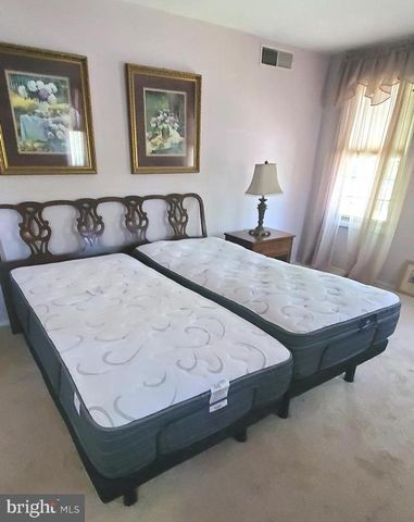 866 MANDY, Camp Hill, PA 17011