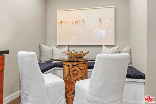 1936 S Shenandoah Street A, Los Angeles, CA 90034