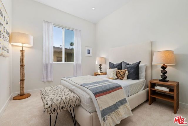 1936 S Shenandoah Street A, Los Angeles, CA 90034