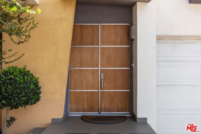 1936 S Shenandoah Street A, Los Angeles, CA 90034