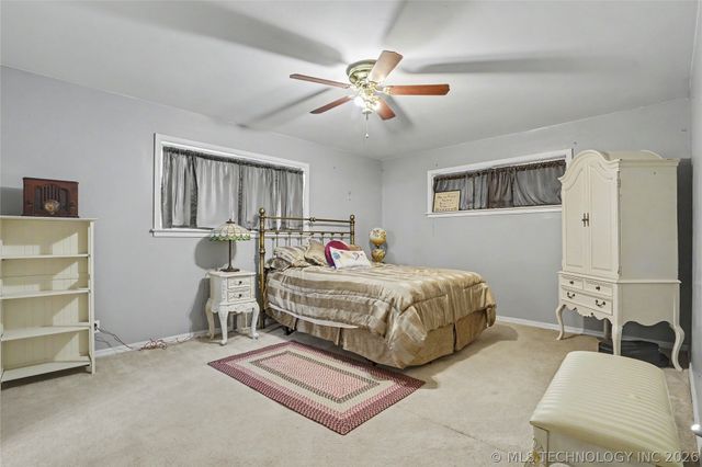 1212 E Teresa Avenue, Sapulpa, OK 74066