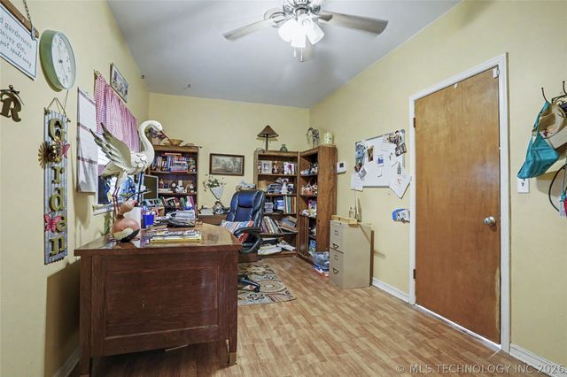 1212 E Teresa Avenue, Sapulpa, OK 74066