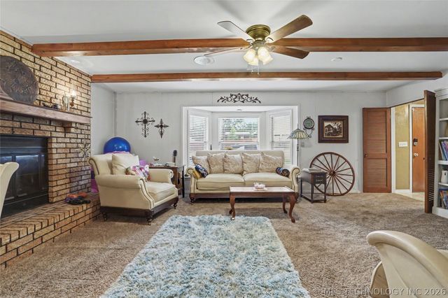 1212 E Teresa Avenue, Sapulpa, OK 74066