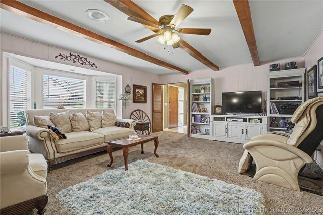 1212 E Teresa Avenue, Sapulpa, OK 74066