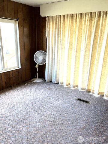 50 Cherokee Road, Omak, WA 98841