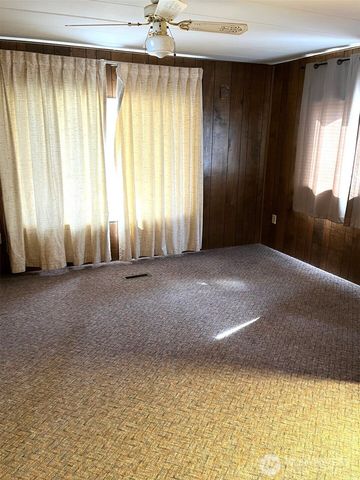 50 Cherokee Road, Omak, WA 98841