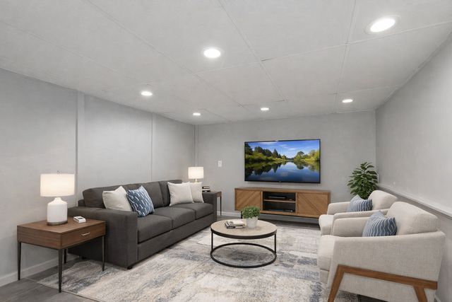 426 Greentree Lane, Bolingbrook, IL 60440