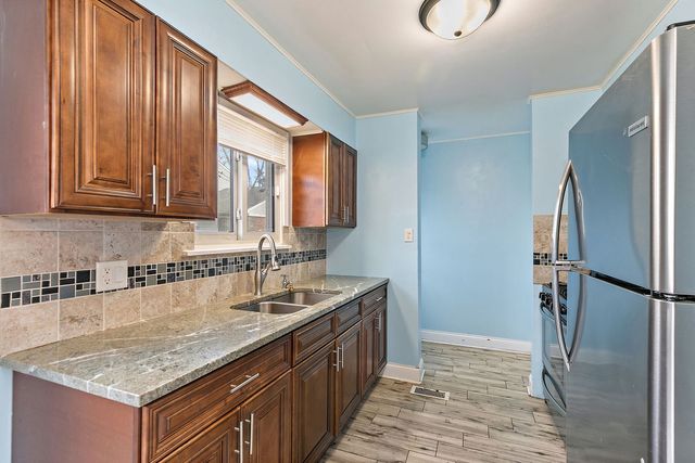 426 Greentree Lane, Bolingbrook, IL 60440