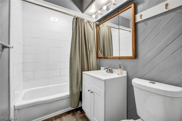 28756 Hazel Avenue, Wickliffe, OH 44092