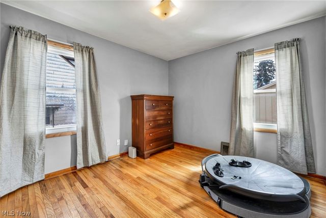 28756 Hazel Avenue, Wickliffe, OH 44092