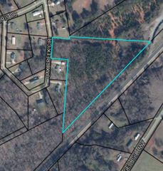 125 Oak Creek Circle, Gaffney, SC 29341