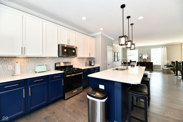 13064 Raritan Drive, Fishers, IN 46038